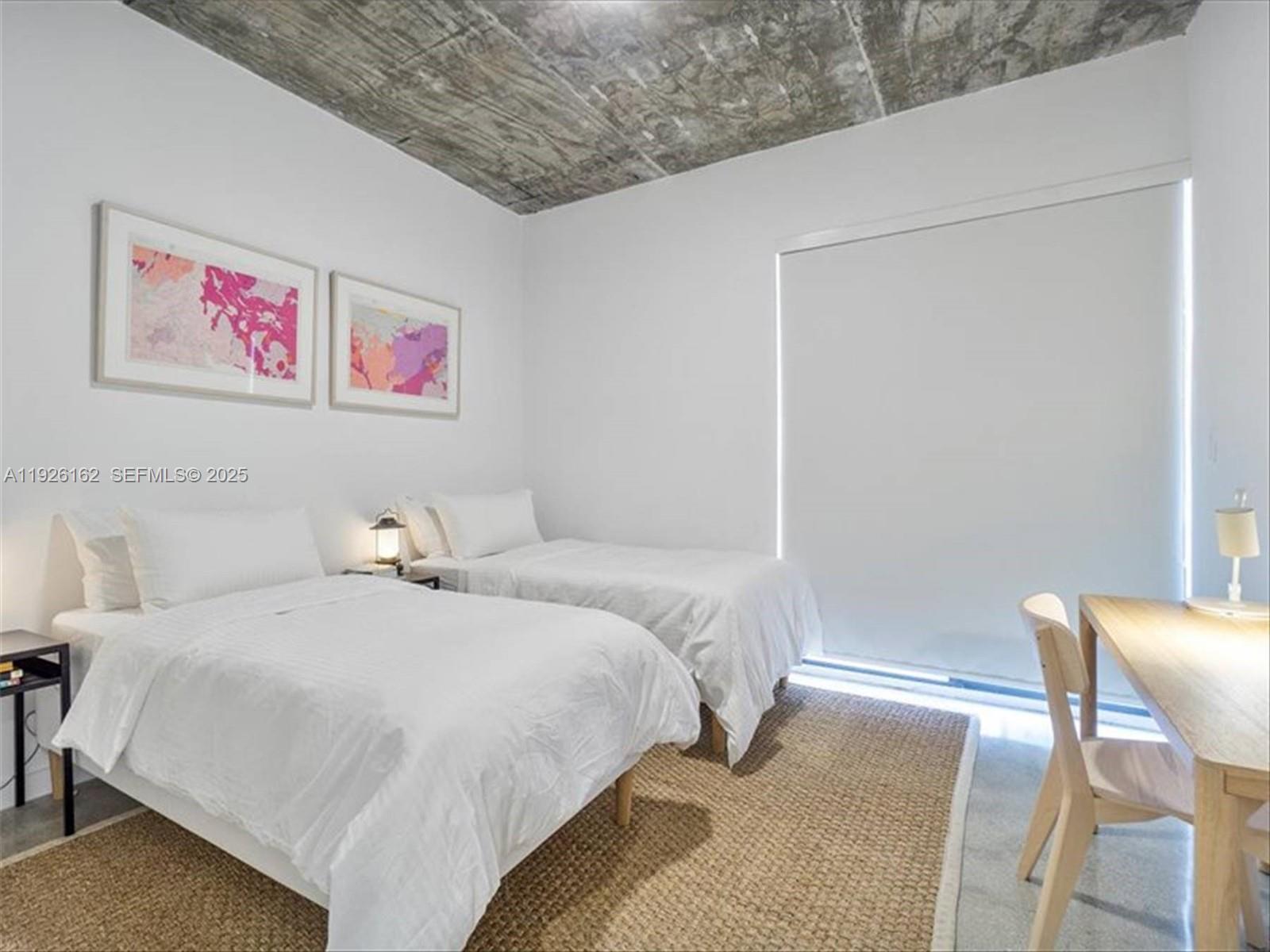 Ver detalles / sq. ft. $ 2025-12-05 0 foto