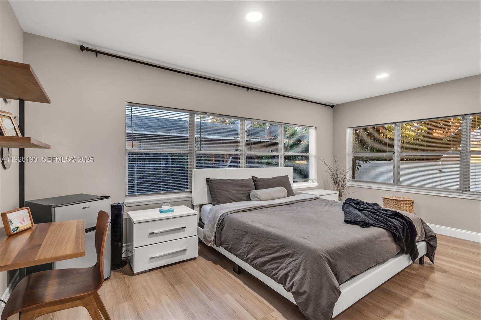 1100 3 / 2 1258 кв.футов $ 2025-12-05 0 Фото