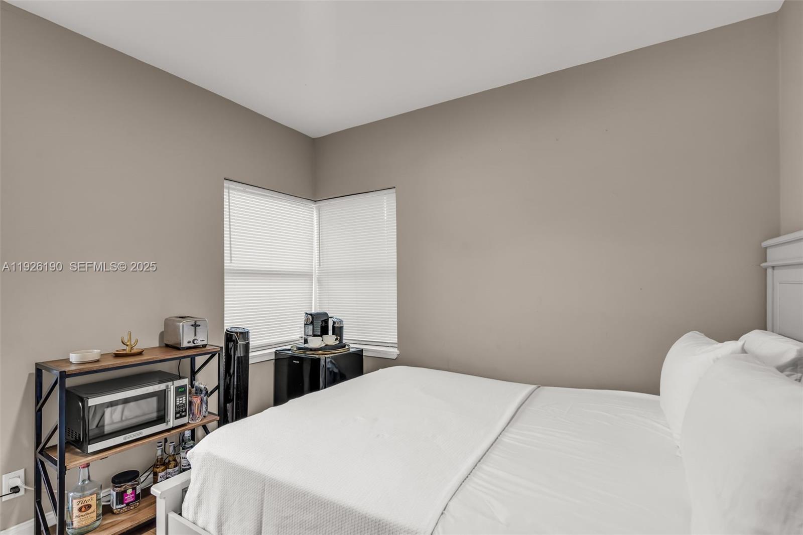 1100 3 / 2 1258 кв.футов $ 2025-12-05 0 Фото