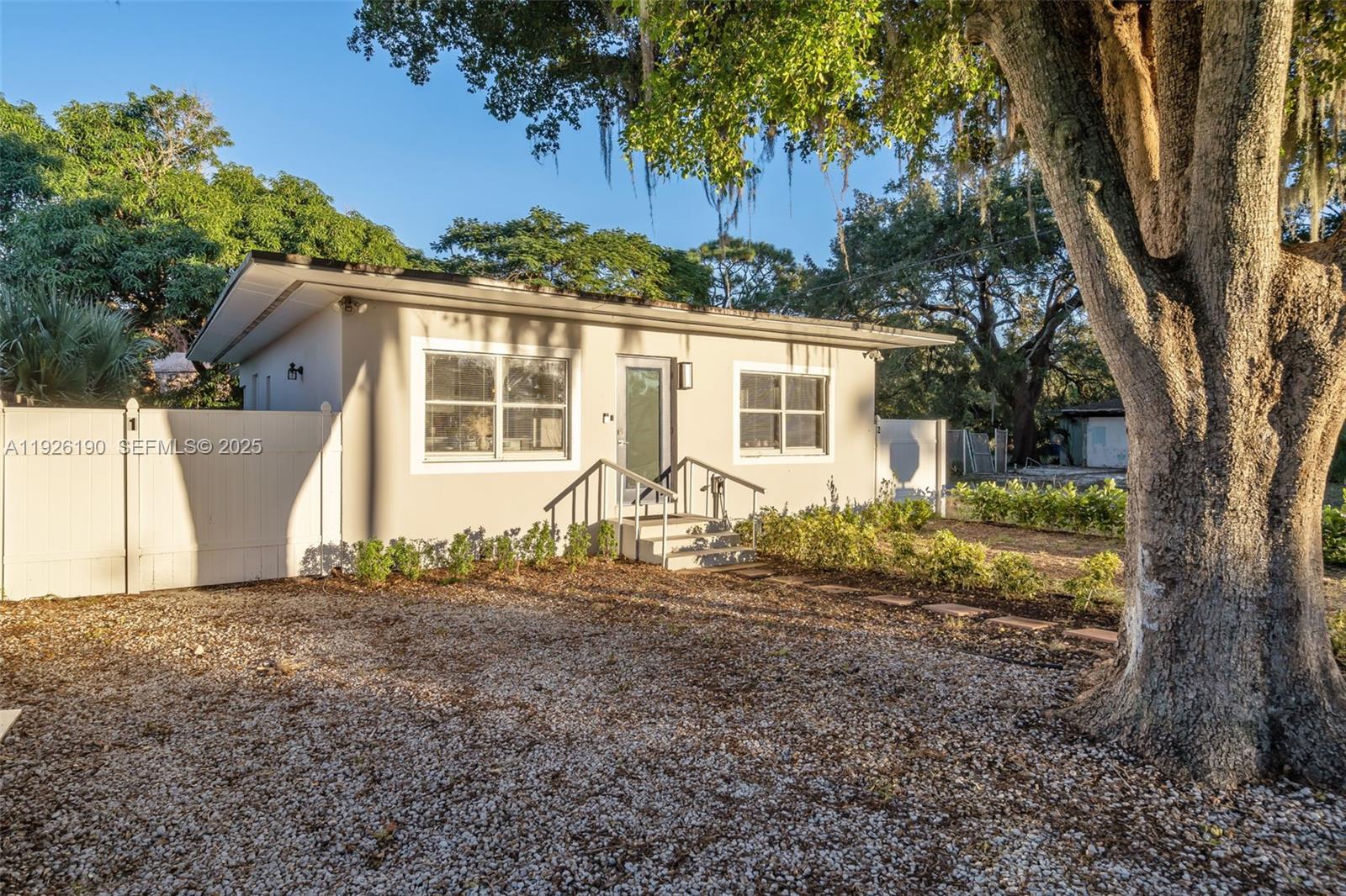 1100 3 / 2 1258 кв.футов $ 2025-12-05 0 Фото