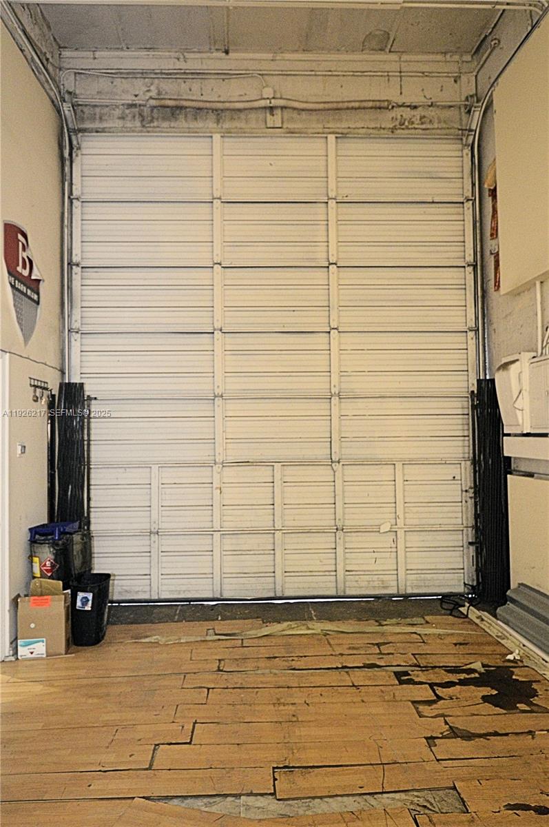 See details 1680 / sq. ft. $ 2025-12-05 0 Photo