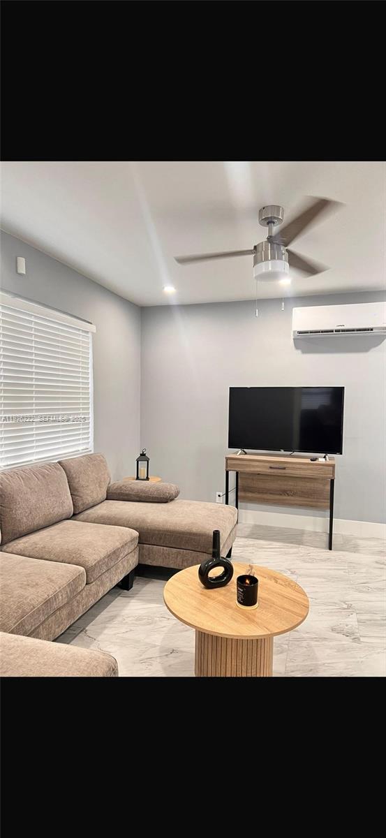 See details / sq. ft. $ 2025-12-05 0 Photo