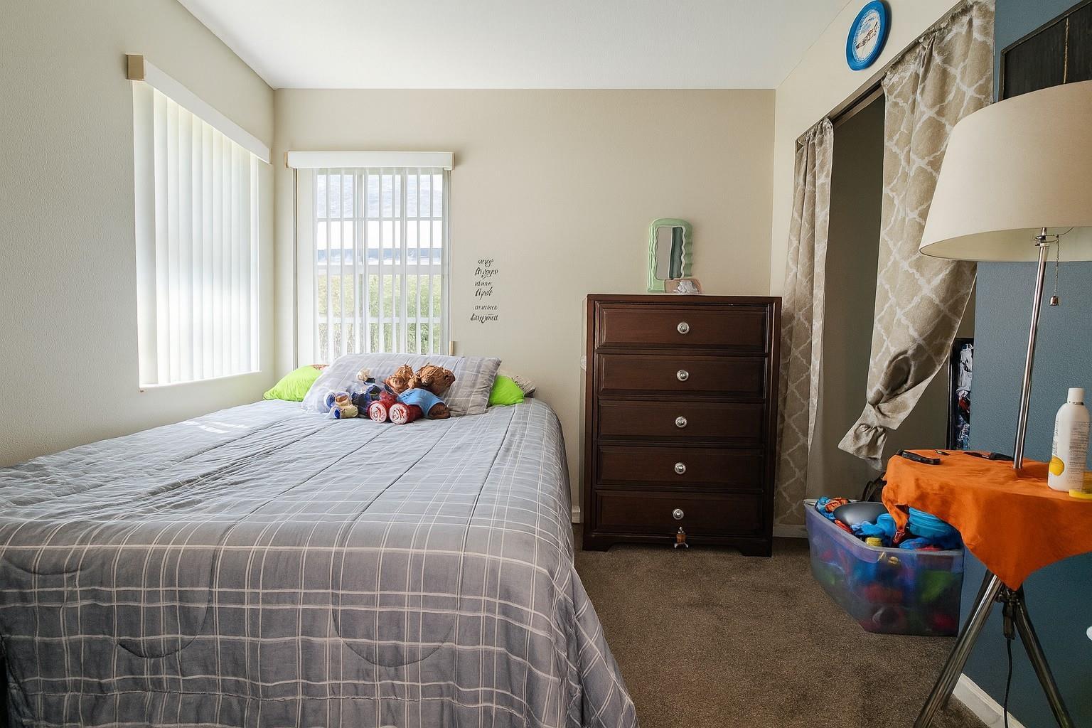 Ver detalles 1403 2 / 1 911 sq. ft. $ 2026-06-22 0 foto