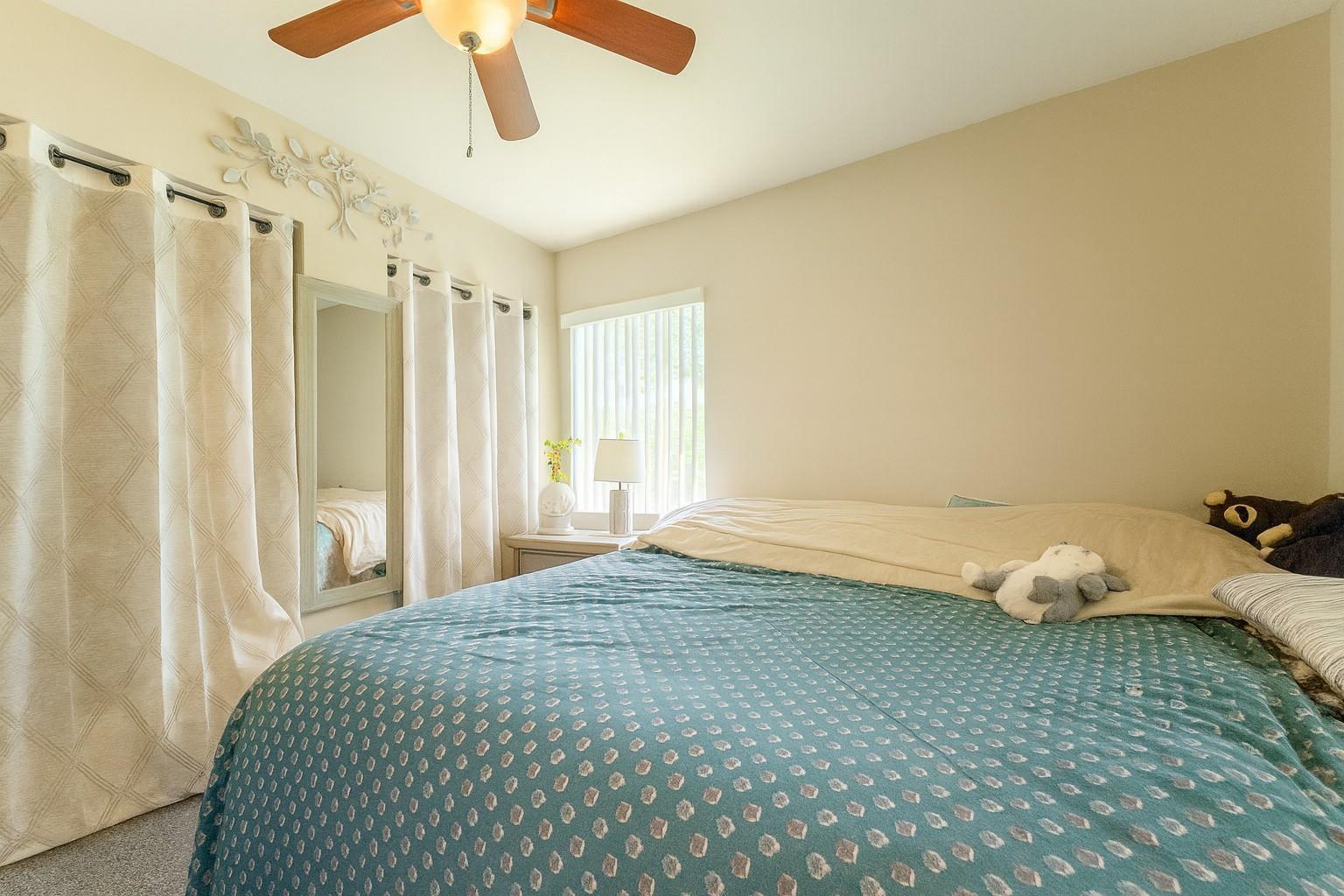 Ver detalles 1403 2 / 1 911 sq. ft. $ 2026-06-22 0 foto