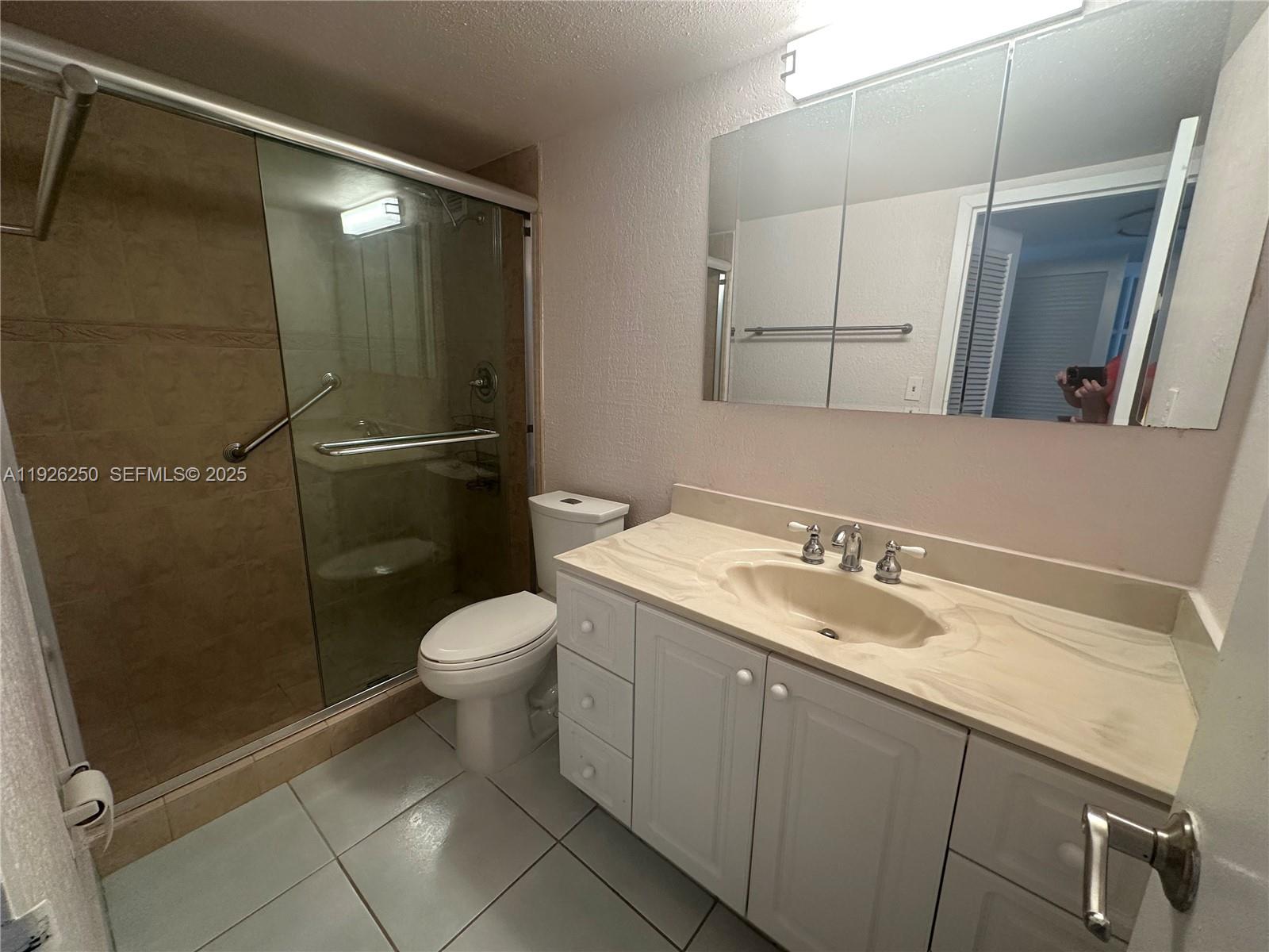 Photo of 2030 Ocean Dr #1705, Hallandale Beach, Florida, 33009 -