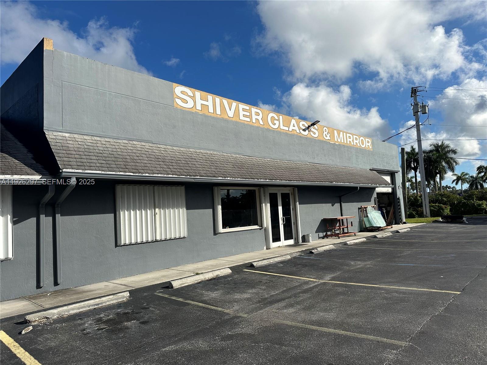   /   sq. ft. $ 2025-12-05 0 Photo