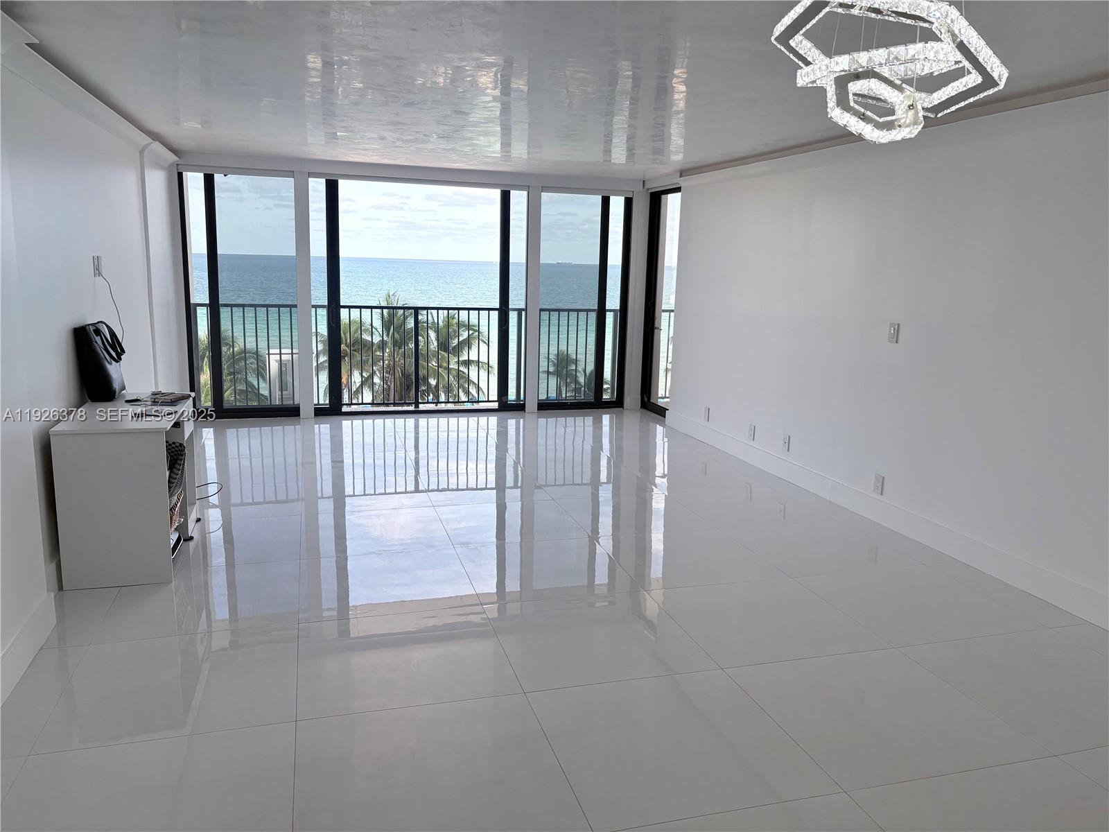 Photo of 2201 Ocean Dr  #601, Hollywood, Florida, 33019 - 