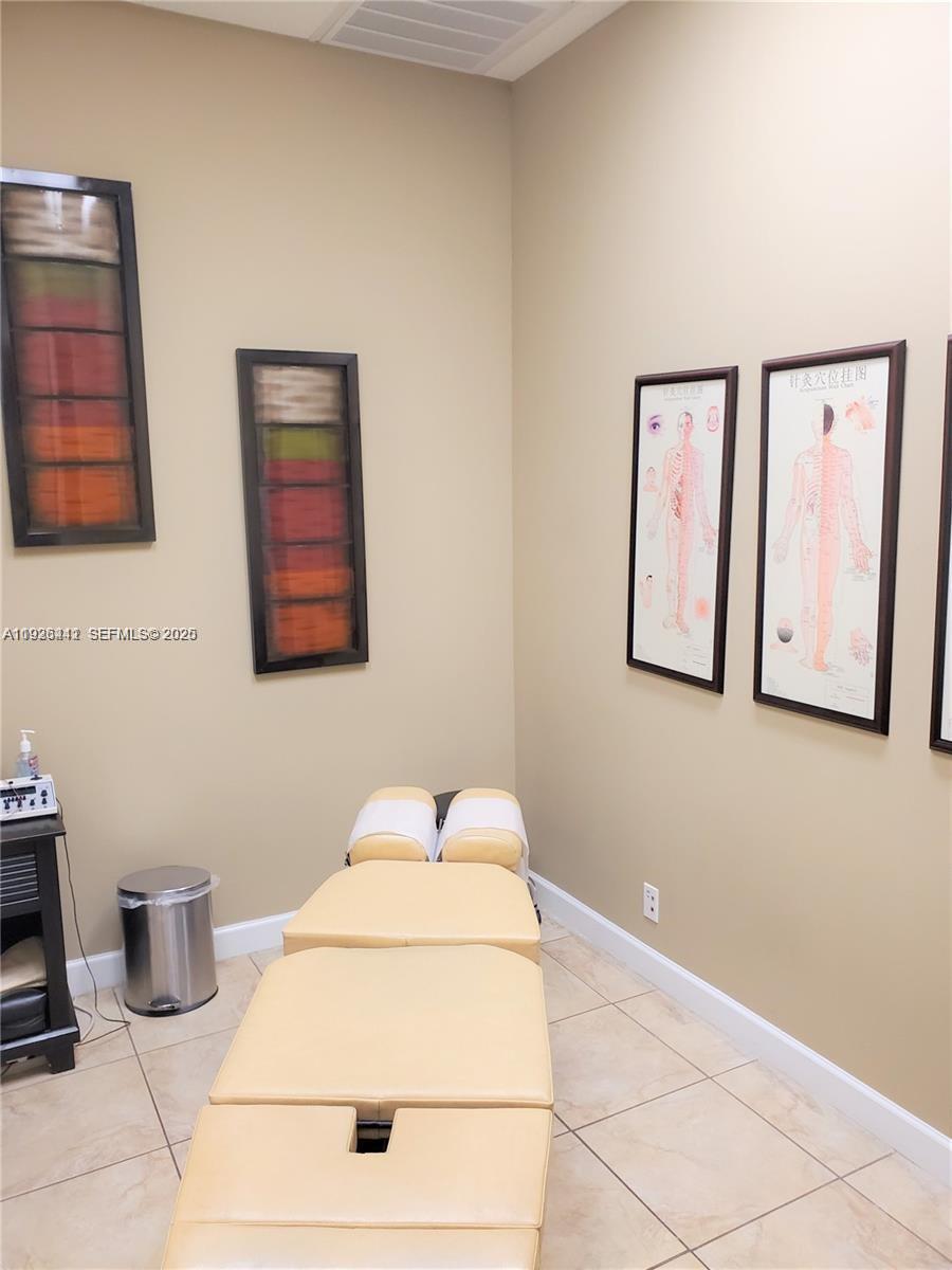 Ver detalles 202 / sq. ft. $ 2025-12-11 0 foto