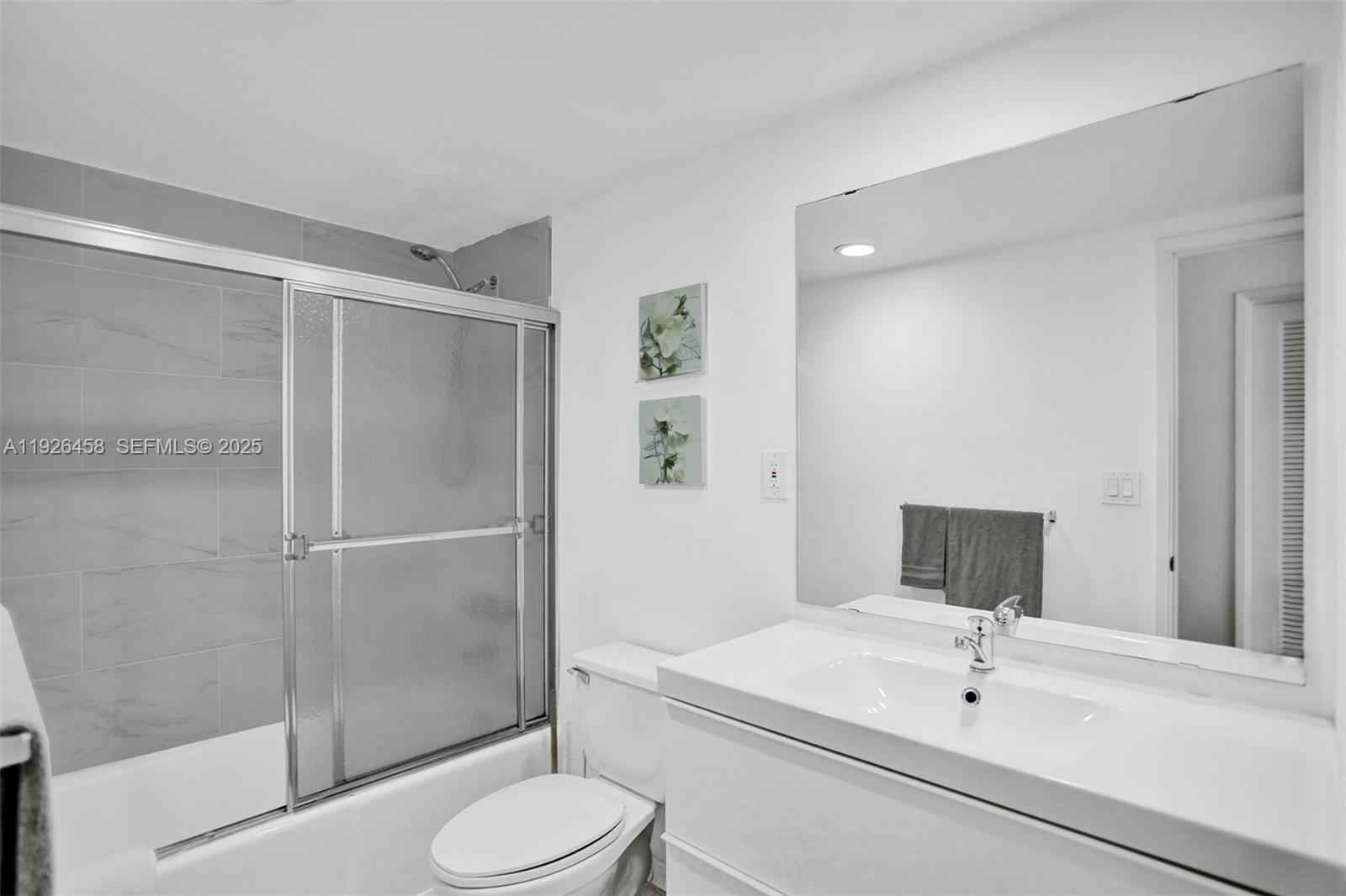 Photo of 19370 Collins Ave #1504, Sunny Isles Beach, Florida, 33160 -