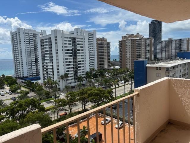 Photo of 1865 Ocean #11N, Hallandale Beach, Florida, 33009 - Photo 3