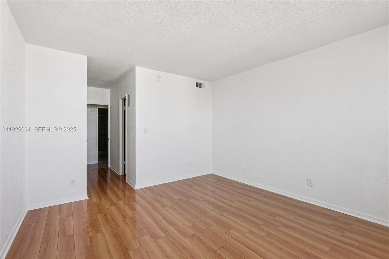 Photo of 19390 Collins Ave #1602, Sunny Isles Beach, Florida, 33160 -