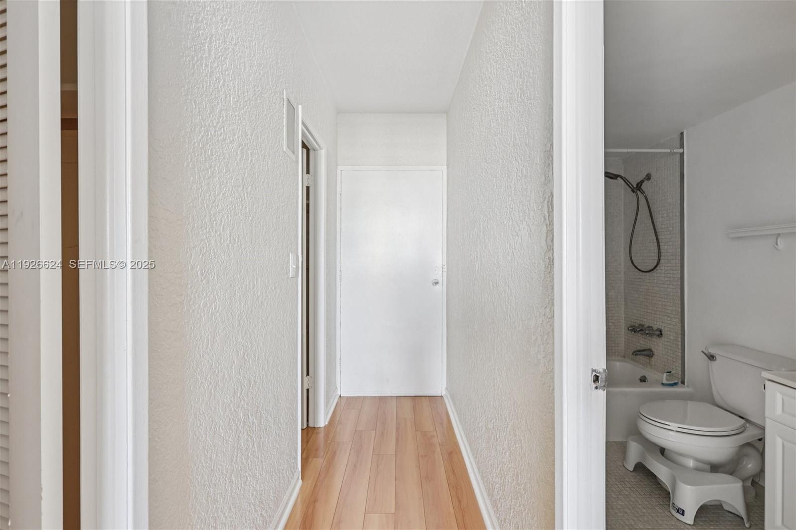 Photo of 19390 Collins Ave #1602, Sunny Isles Beach, Florida, 33160 -