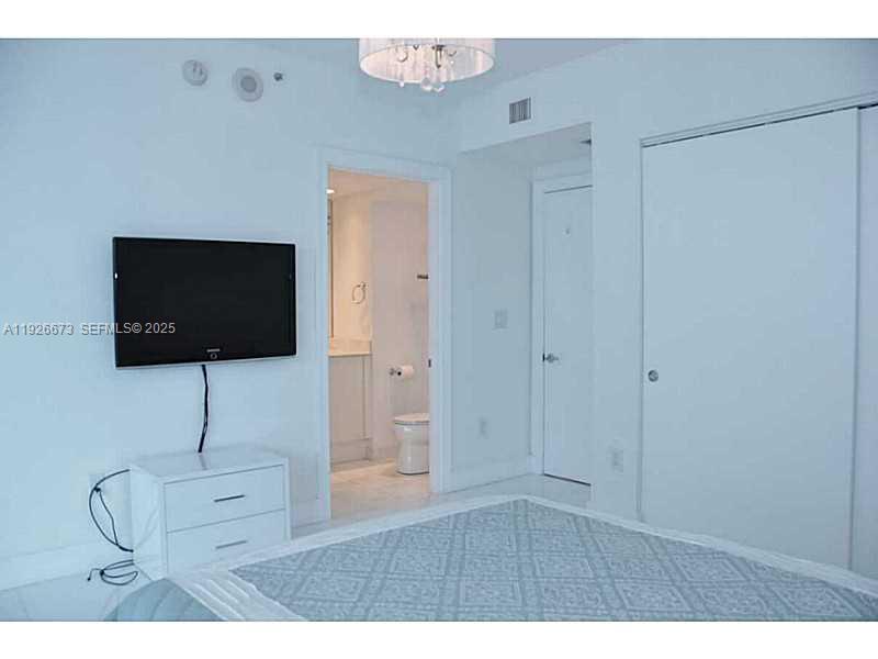 Photo of 3535 OCEAN DR #705, Hollywood, Florida, 33019 - Bedroom