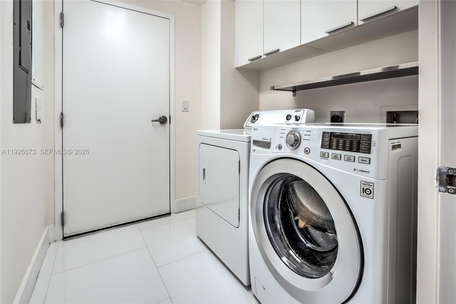 Photo of 3535 OCEAN DR  #705, Hollywood, Florida, 33019 - Private Laundry Room