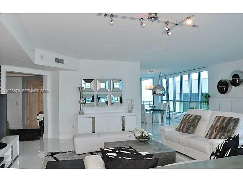 Photo of 3535 OCEAN DR #705, Hollywood, Florida, 33019 - Den/Family/Great Room