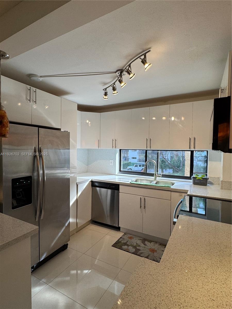 Photo of 17021 Bay Rd #226, Sunny Isles Beach, Florida, 33160 -
