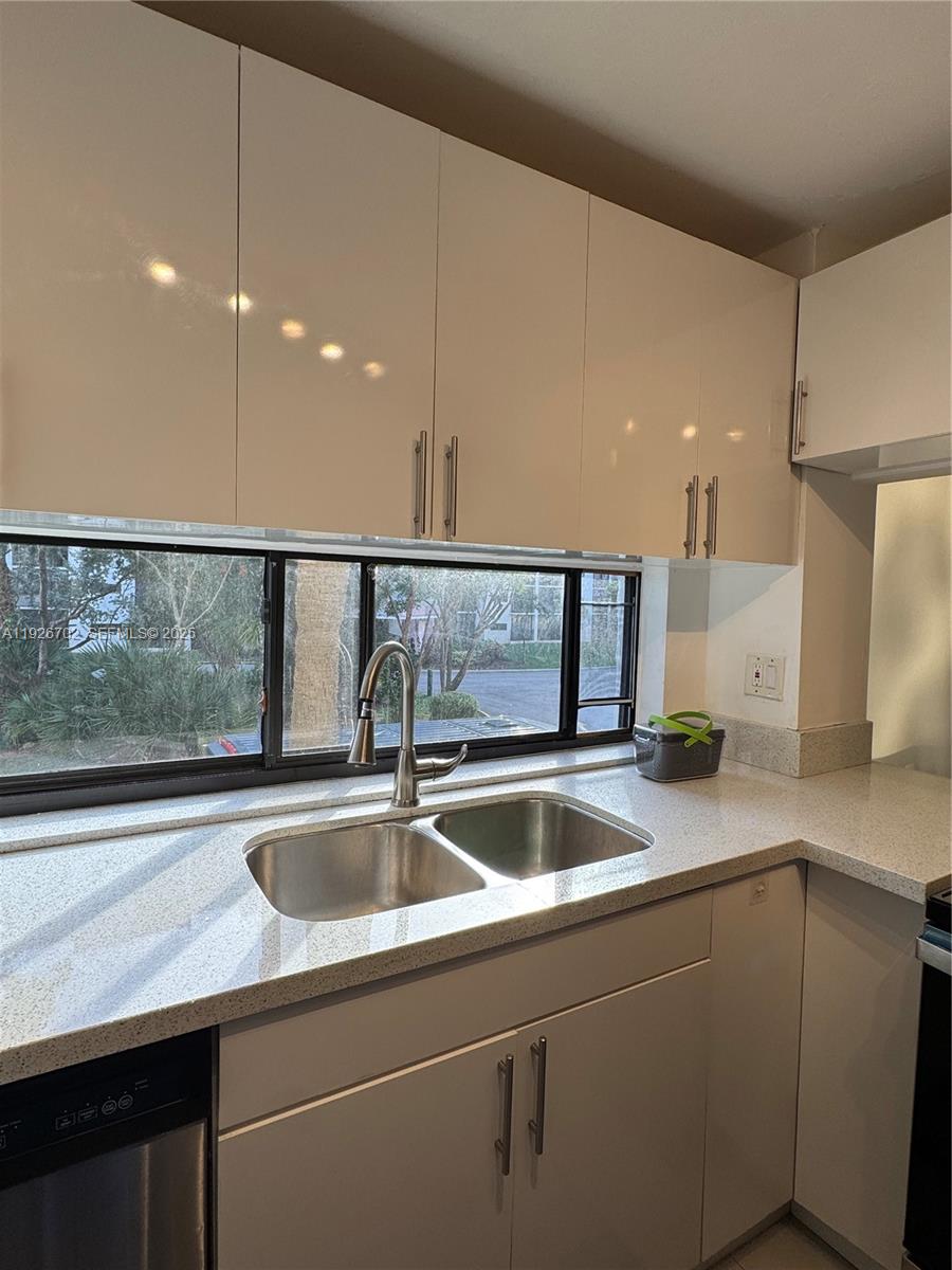 Photo of 17021 Bay Rd #226, Sunny Isles Beach, Florida, 33160 -