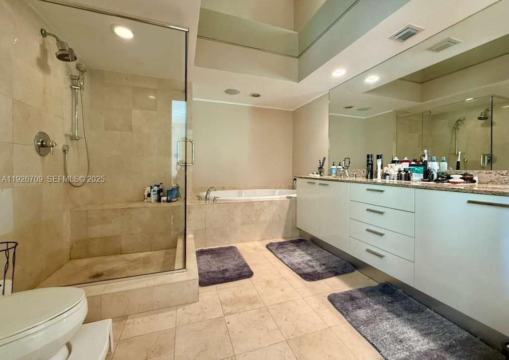 1405 2 / 2 1782 sq. ft. $ 2025-12-07 0 foto