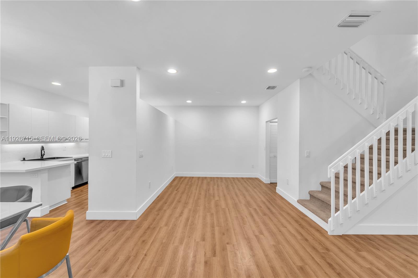 Photo of 1450 Weeping Willow Way  (1450), Hollywood, Florida, 33019 - 