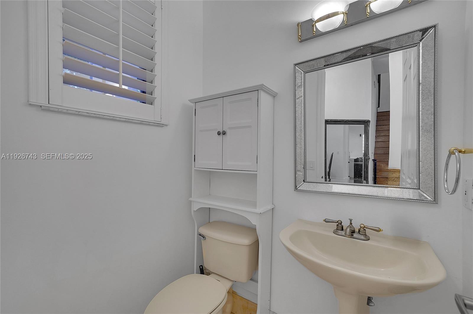 Photo of 1135 Satinleaf St (1135), Hollywood, Florida, 33019 -