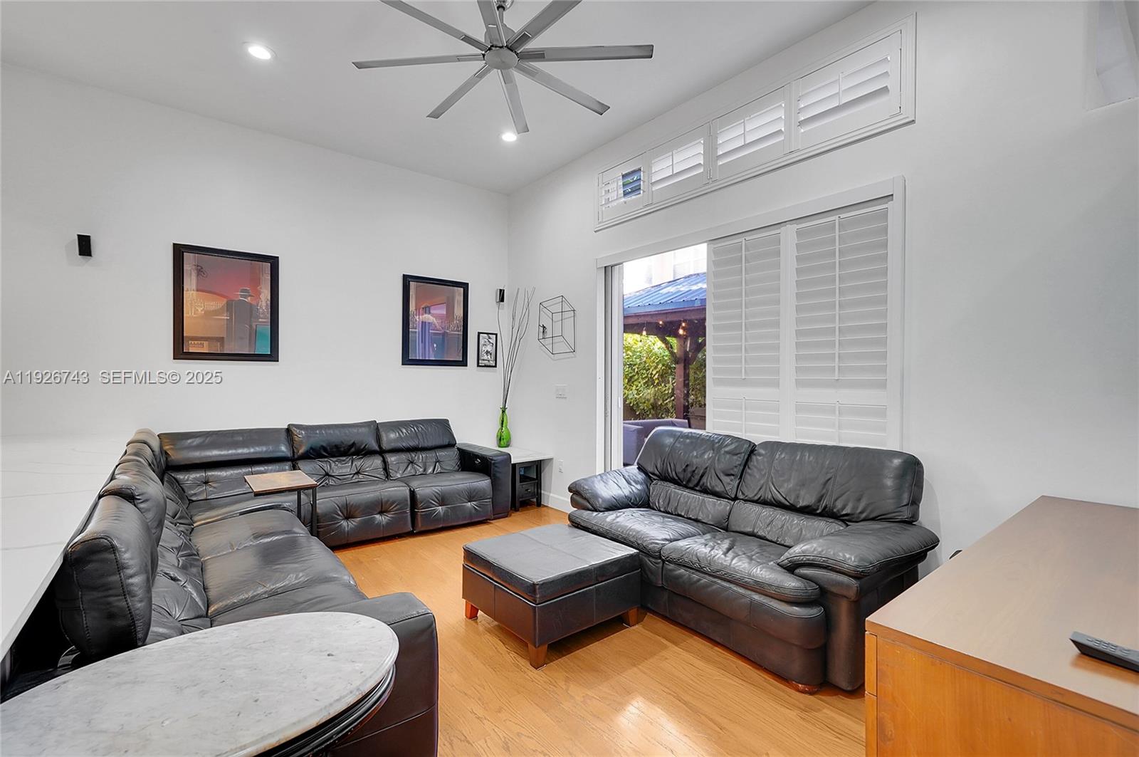 Photo of 1135 Satinleaf St (1135), Hollywood, Florida, 33019 -