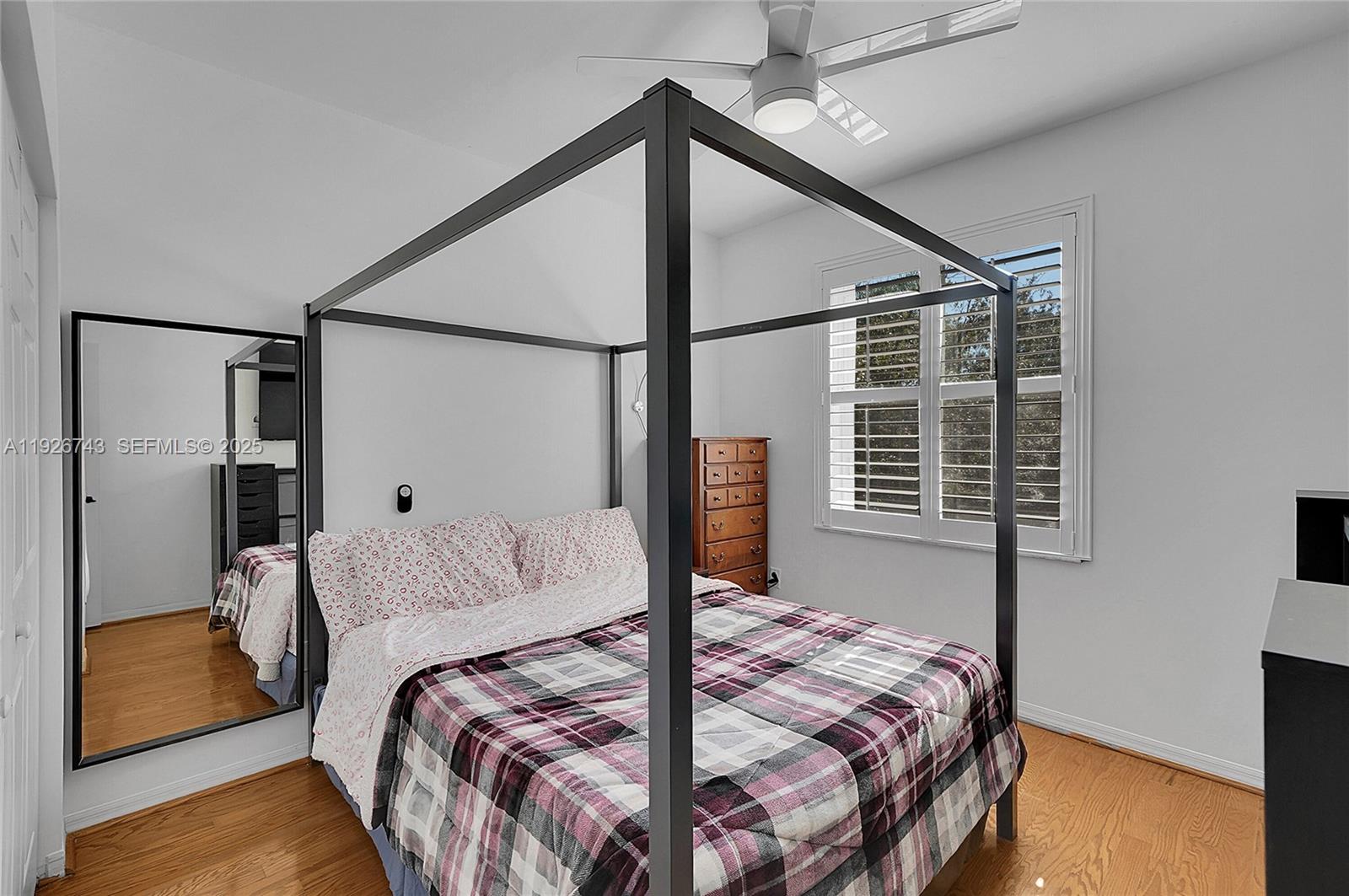 Photo of 1135 Satinleaf St (1135), Hollywood, Florida, 33019 -