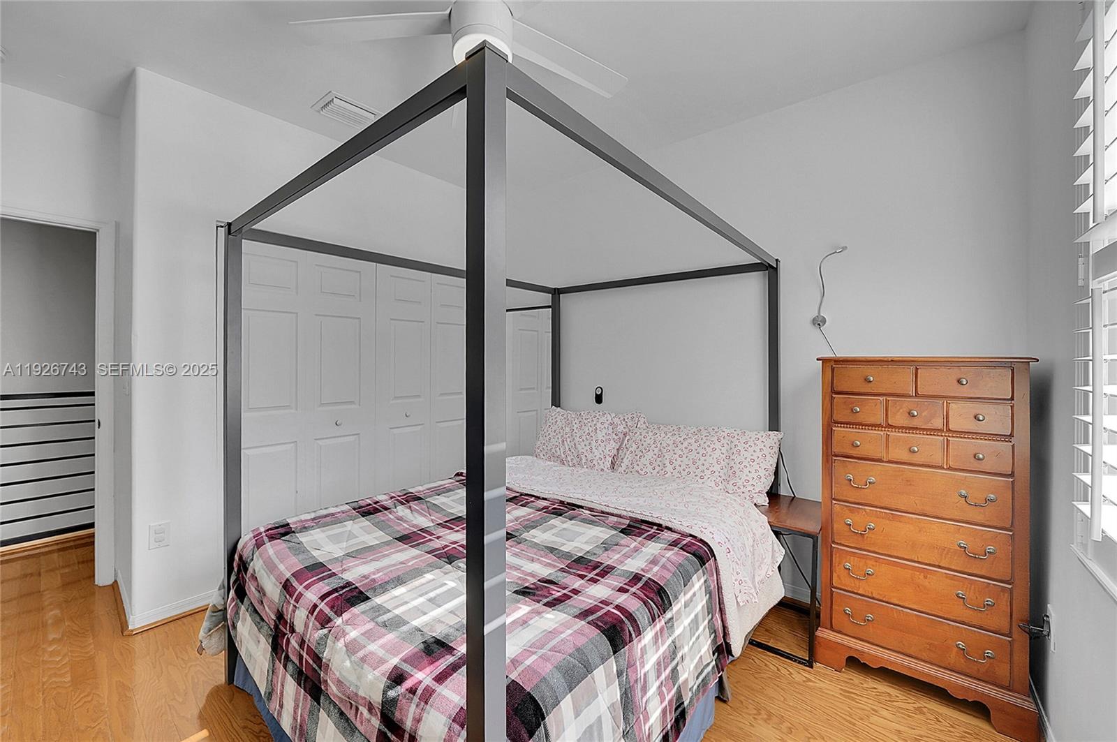 Photo of 1135 Satinleaf St (1135), Hollywood, Florida, 33019 -