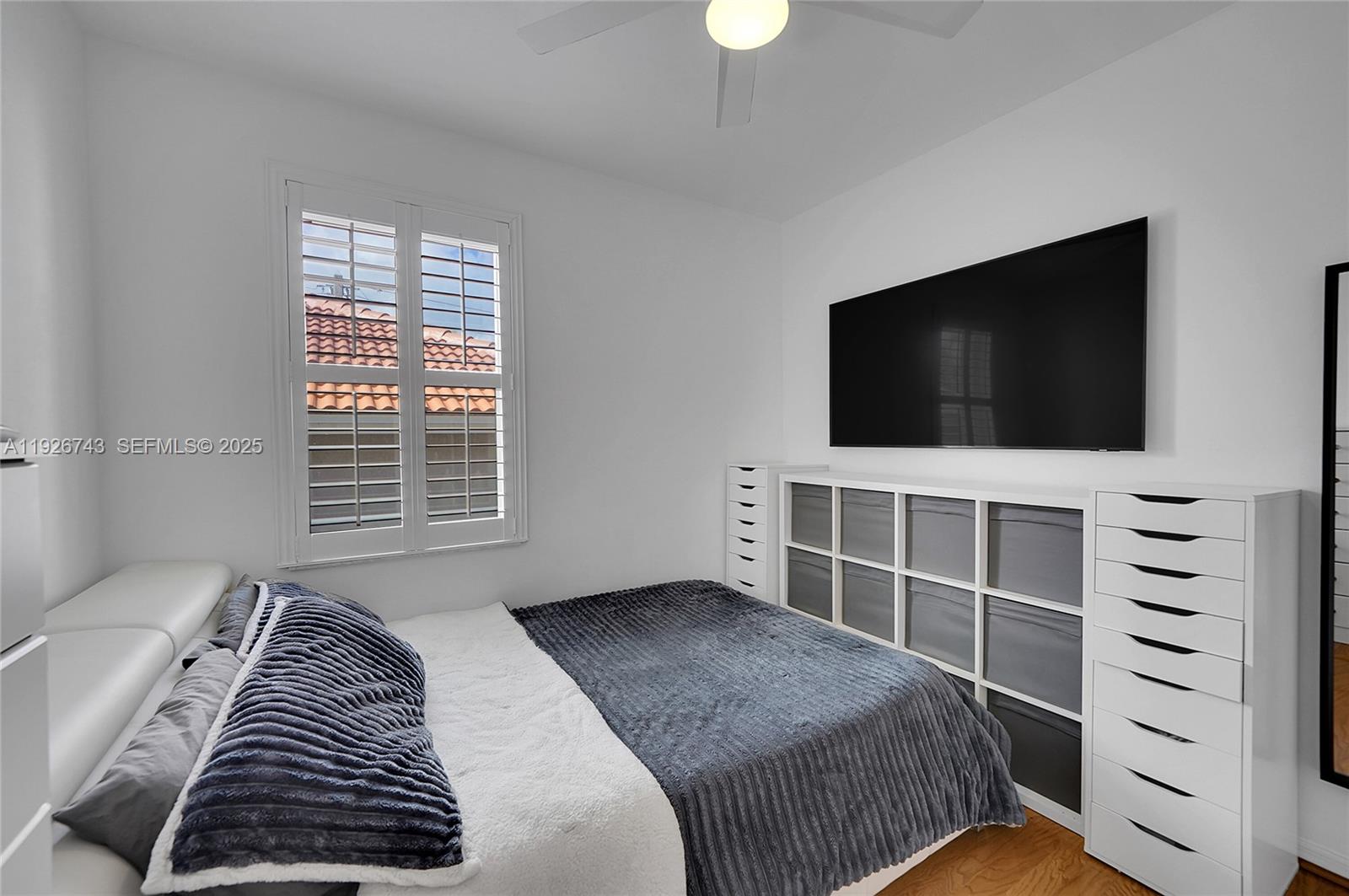 Photo of 1135 Satinleaf St (1135), Hollywood, Florida, 33019 -