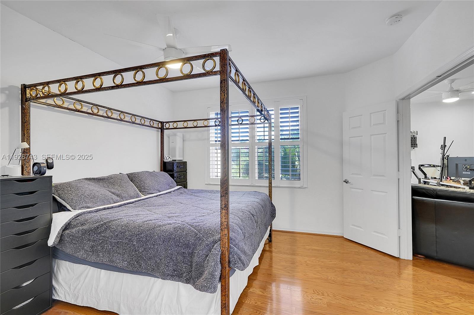 Photo of 1135 Satinleaf St (1135), Hollywood, Florida, 33019 -