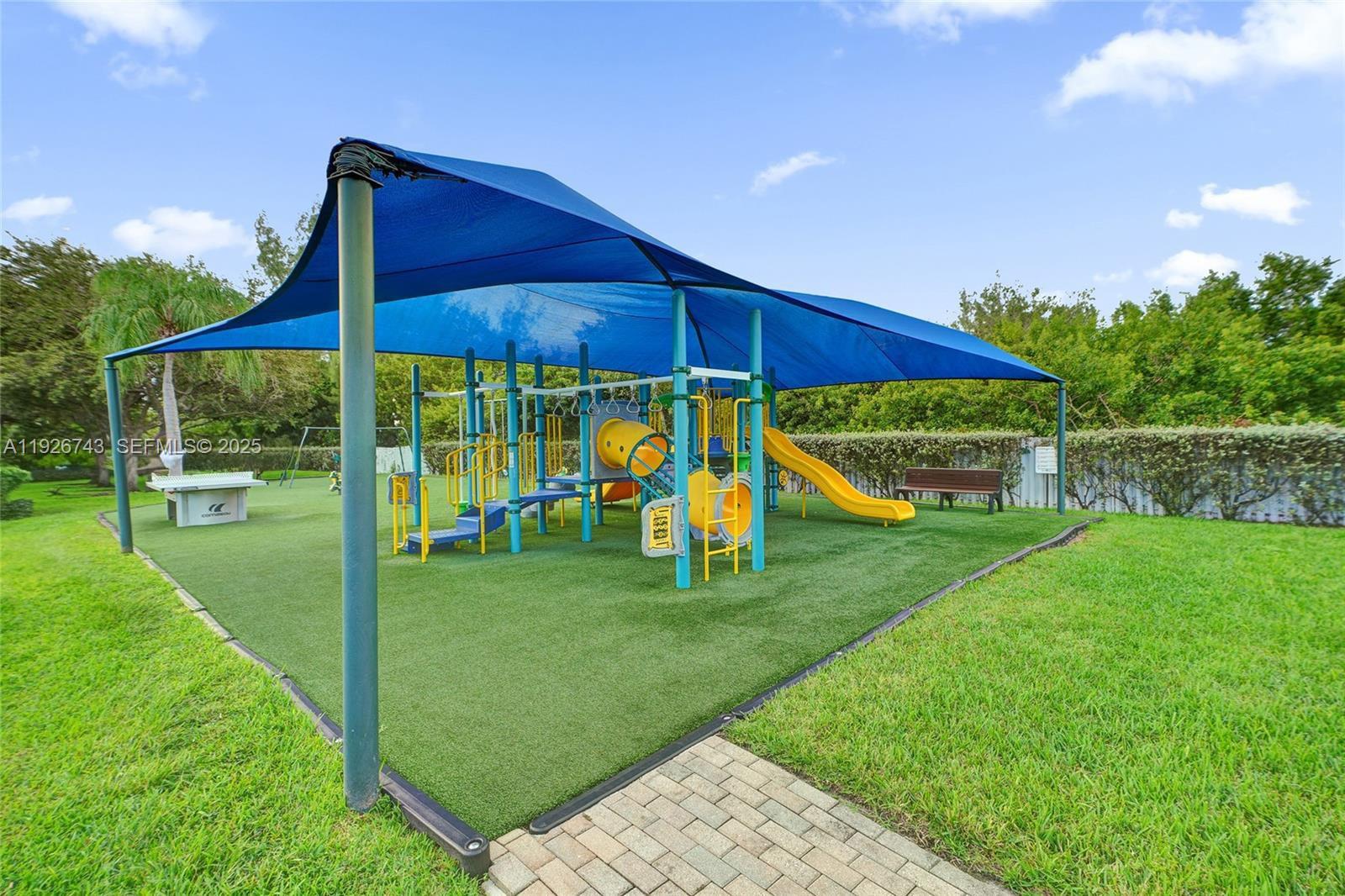 Photo of 1135 Satinleaf St (1135), Hollywood, Florida, 33019 -