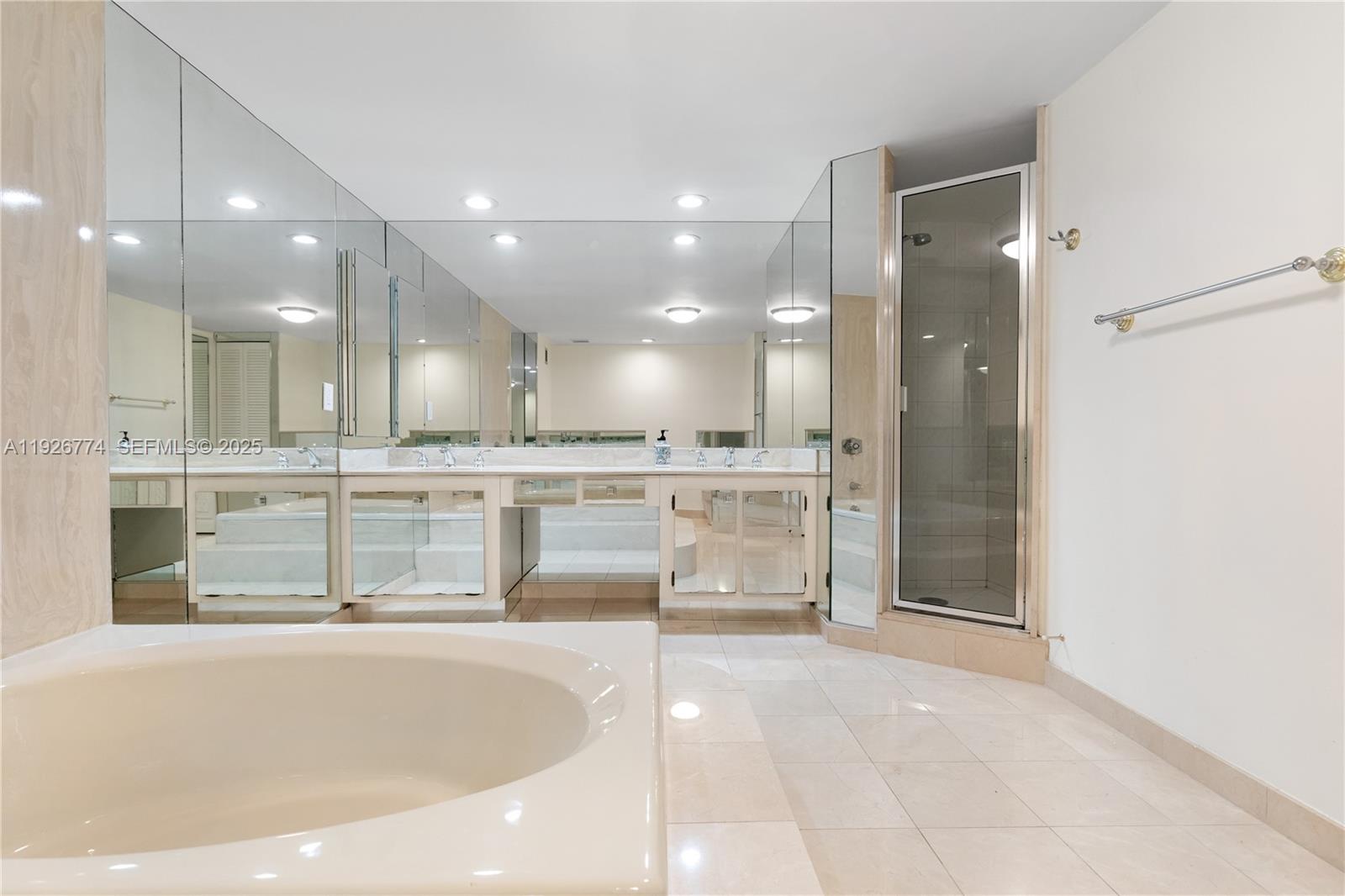 Photo of 2751 Ocean Dr #208S, Hollywood, Florida, 33019 -