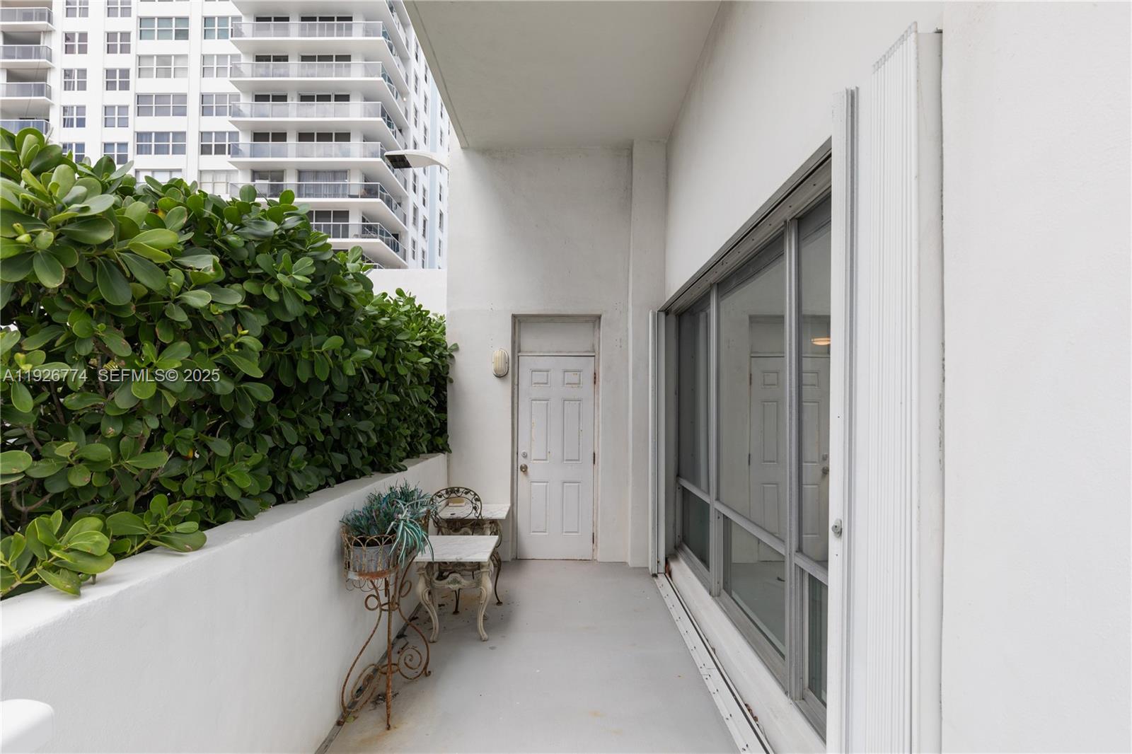 Photo of 2751 Ocean Dr #208S, Hollywood, Florida, 33019 -