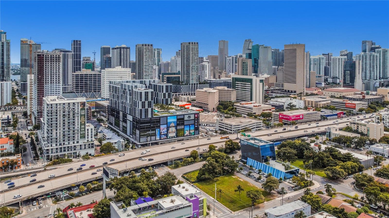 Подробнее / кв.футов $ 2025-12-08 0 Фото