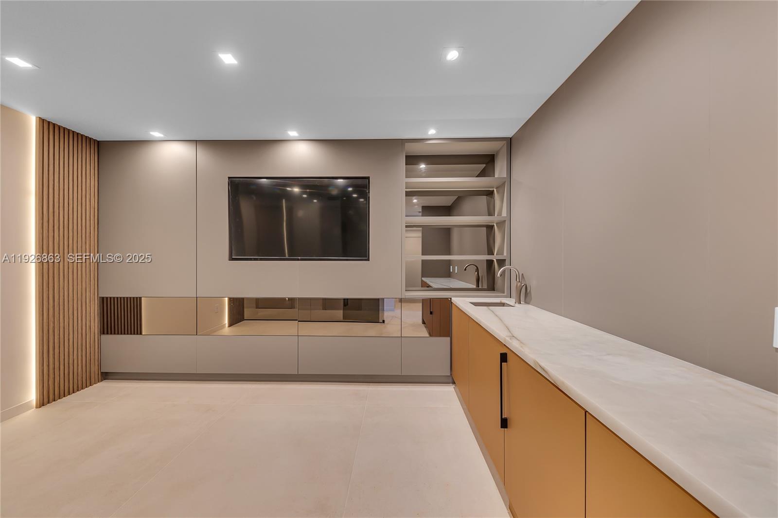 Photo of 3535 Ocean Dr  #1003, Hollywood, Florida, 33019 - 