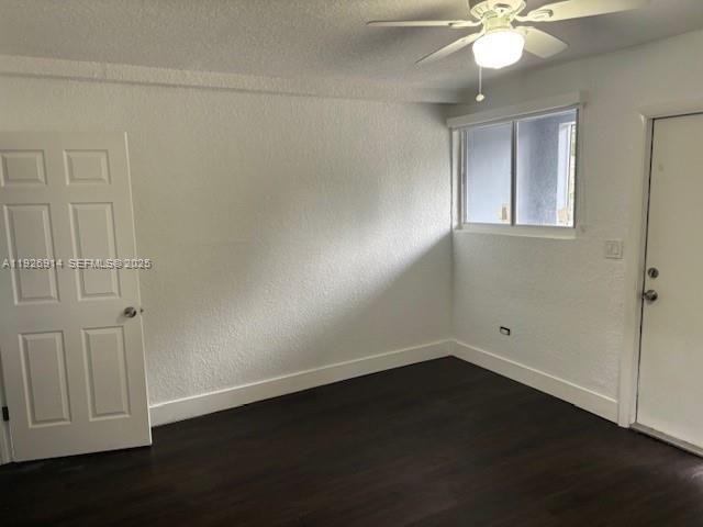 See details / 1942 sq. ft. $ 2025-12-08 0 Photo