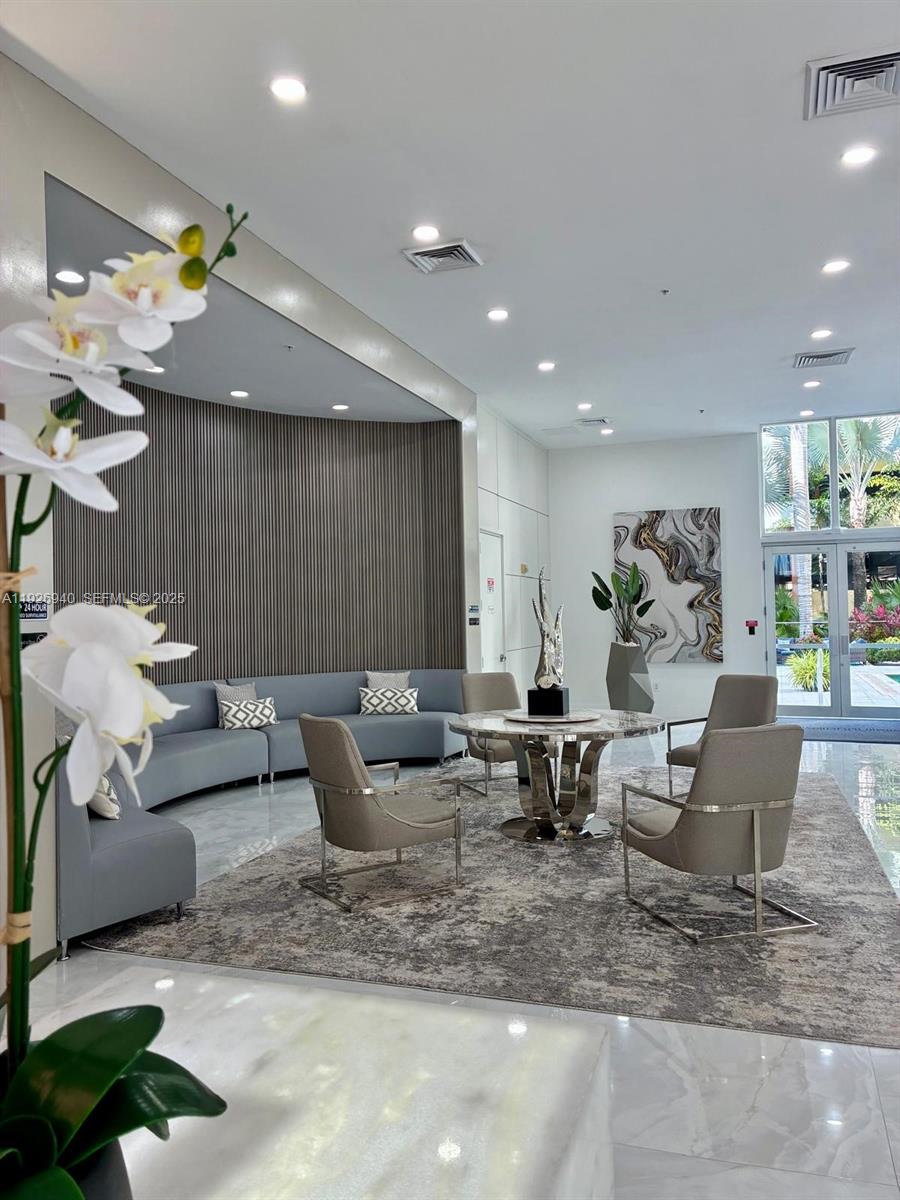 Photo of 18800 29th Ave #920, Aventura, Florida, 33180 -