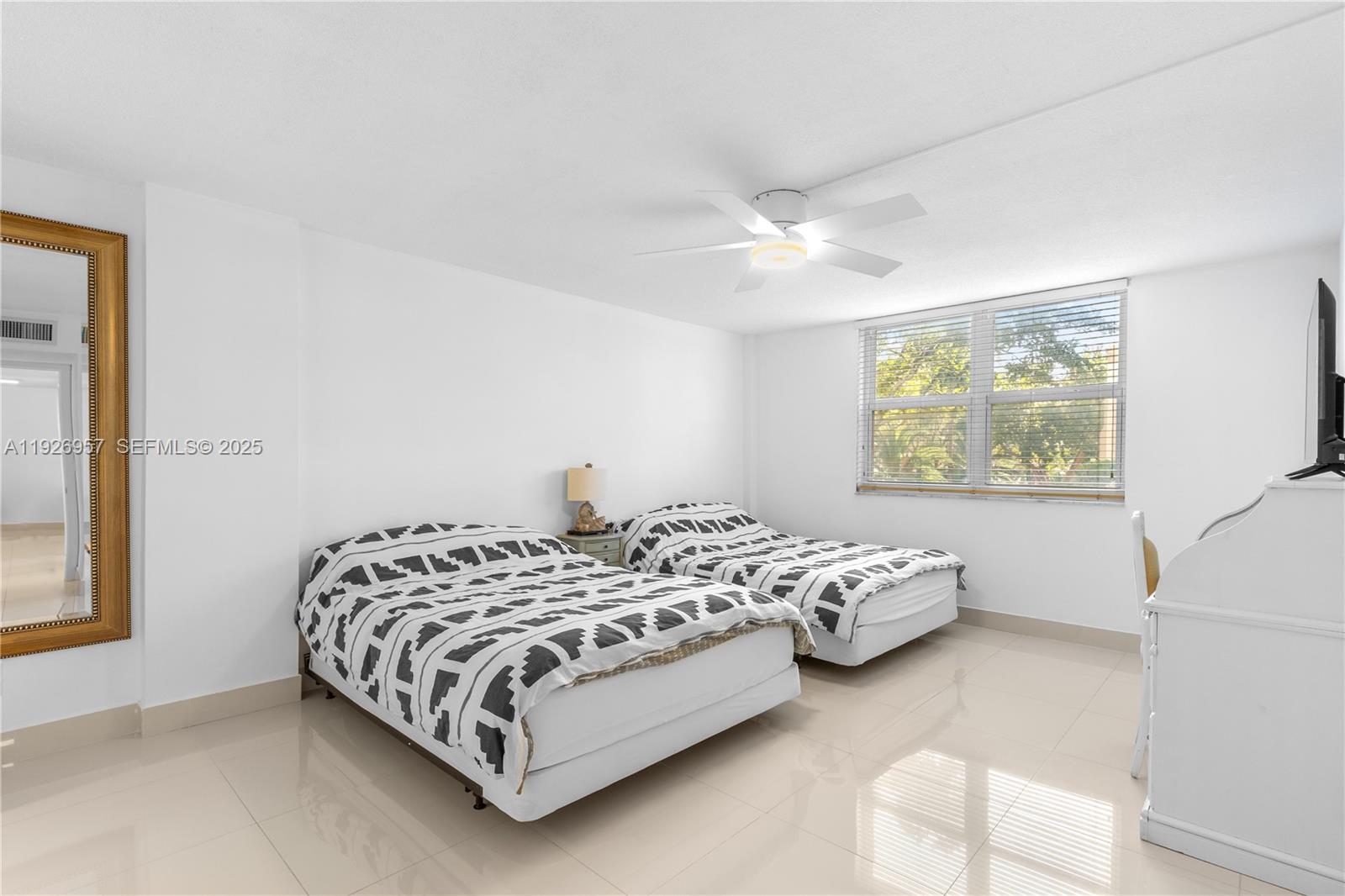 Photo of 1849 Ocean Dr #212, Hallandale Beach, Florida, 33009 -