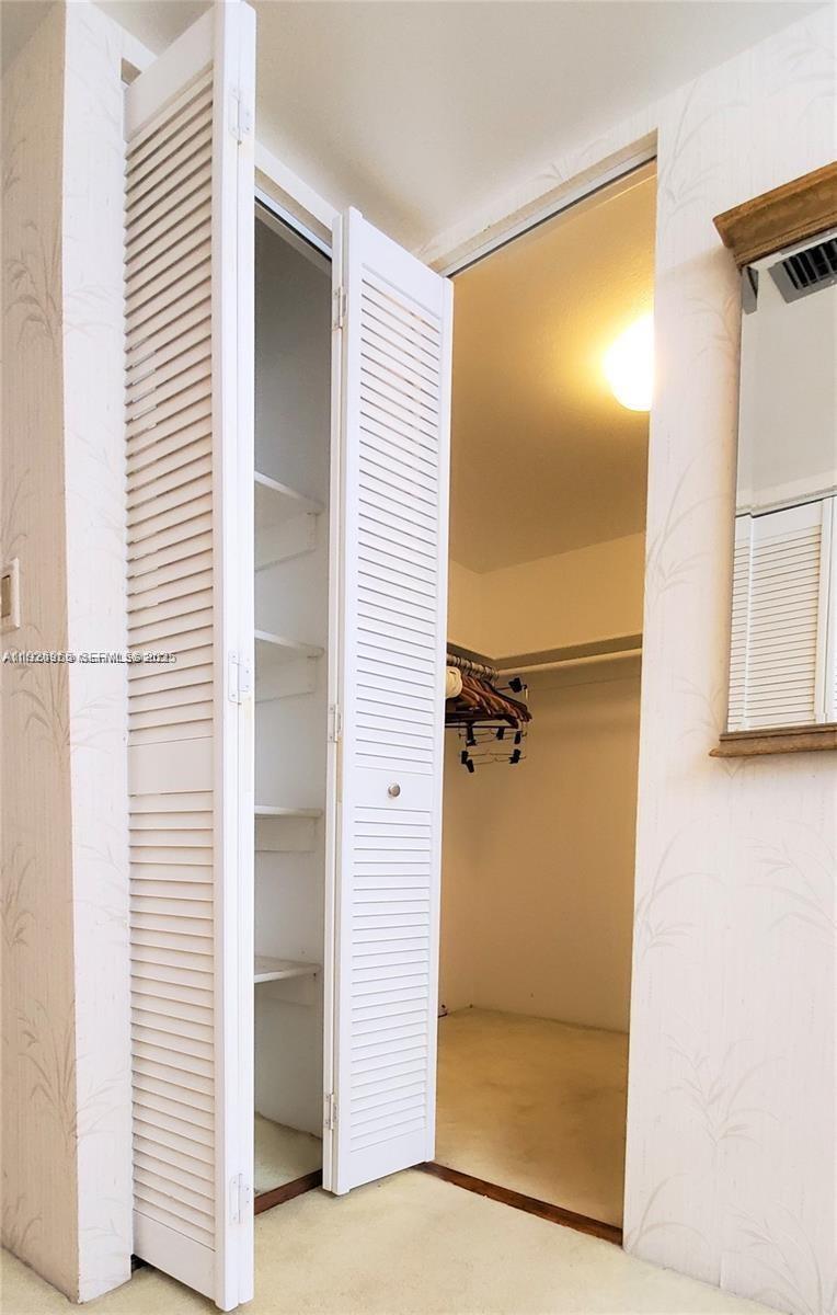 603 2 / 2 1331 sq. ft. $ 2025-12-08 0 Photo