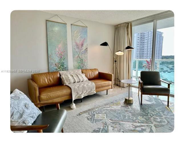 603 2 / 2 1331 sq. ft. $ 2025-12-08 0 Photo