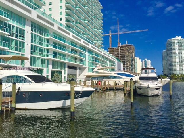 Подробнее / кв.футов $ 2025-12-08 0 Фото