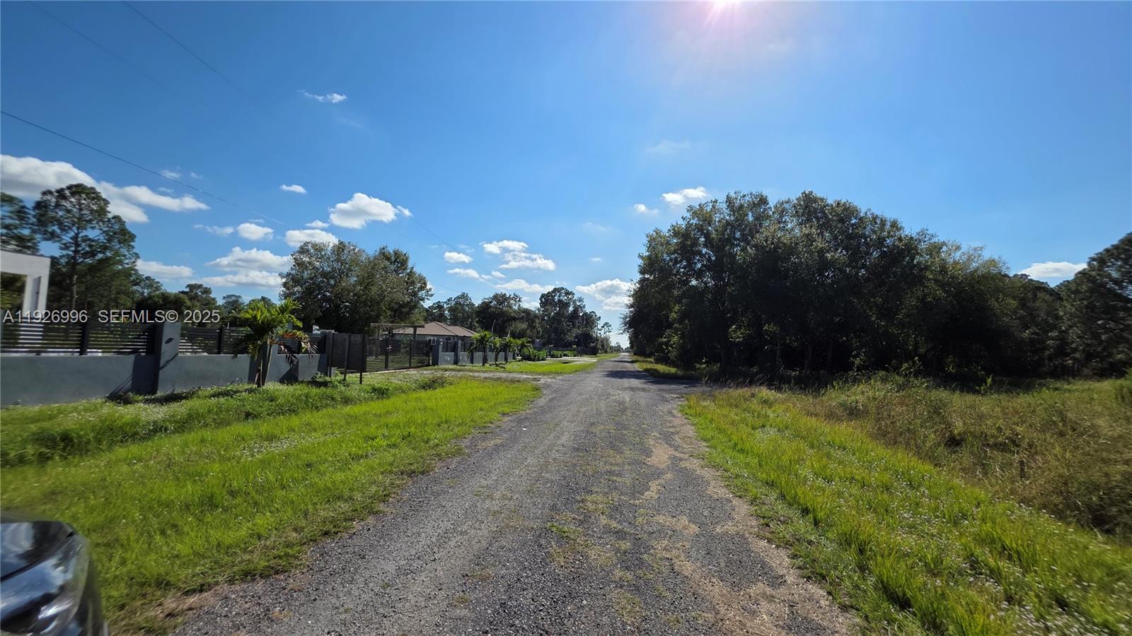 See details / sq. ft. $ 2025-12-08 0 Photo