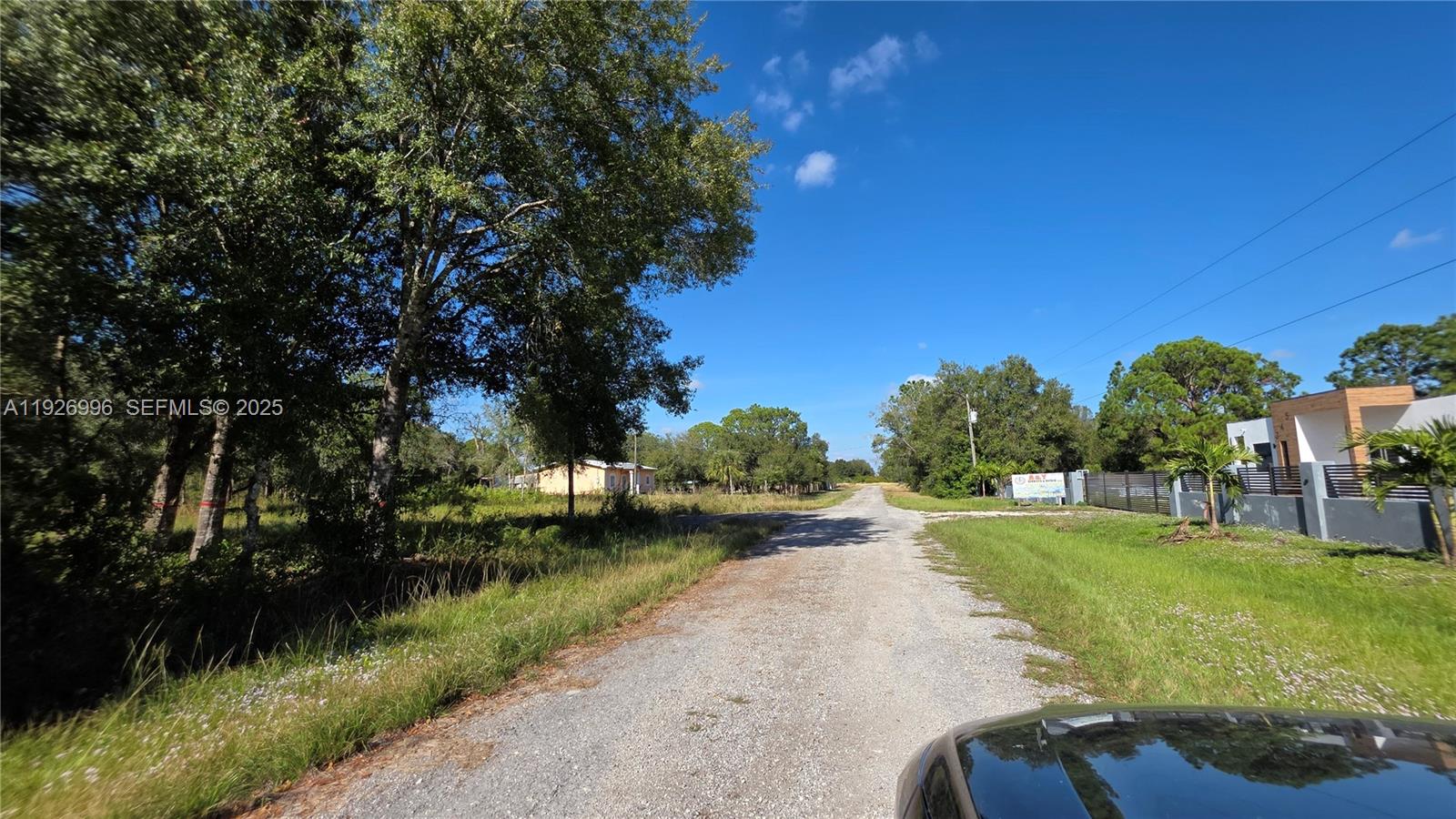 See details / sq. ft. $ 2025-12-08 0 Photo