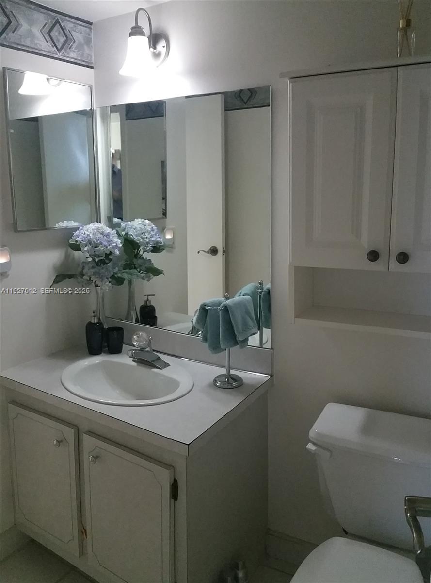 Photo of 3675 Country Club Dr  #2005, Aventura, Florida, 33180 - 