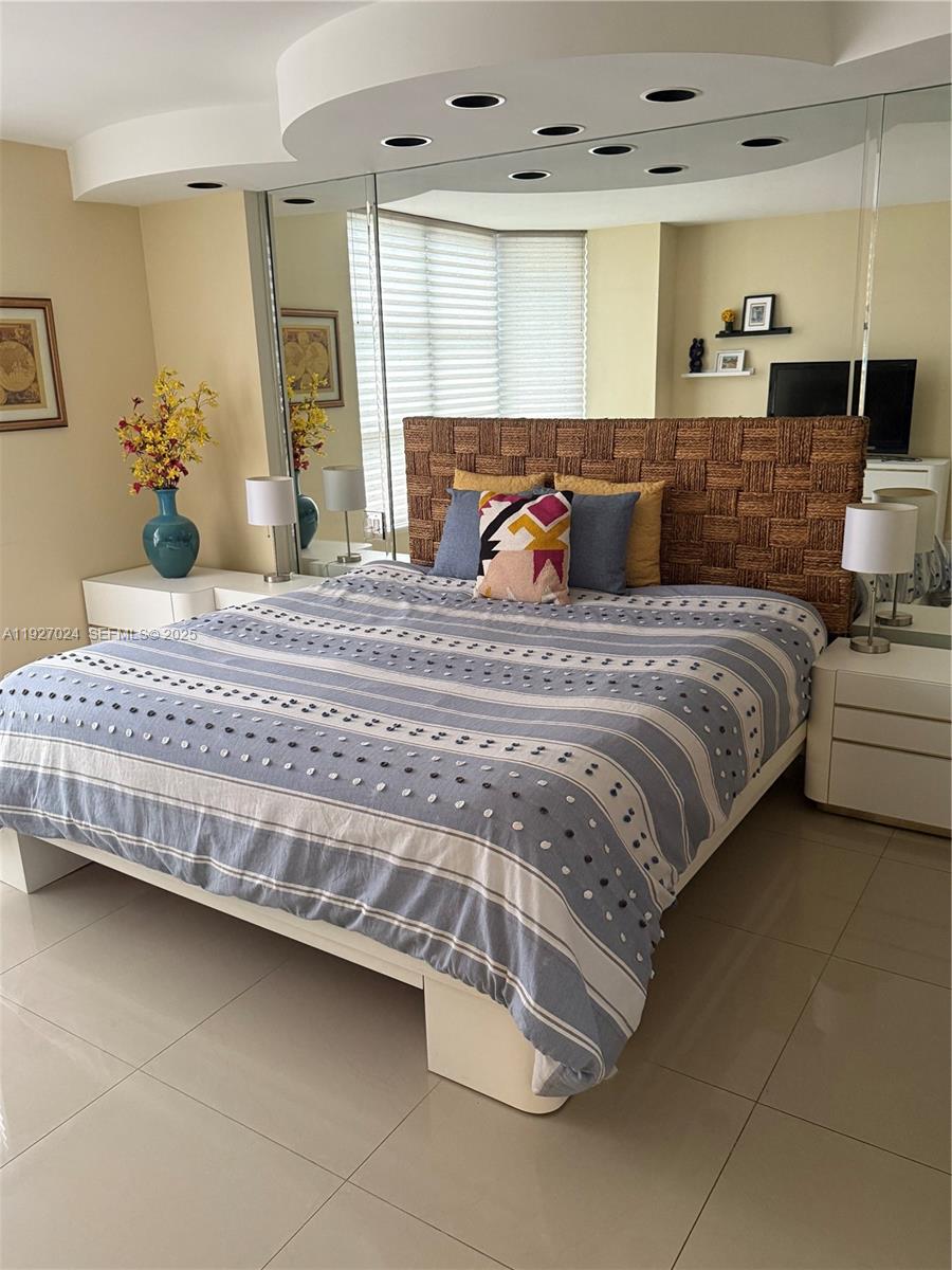 Photo of 3530 Mystic Pointe Dr  #2303, Aventura, Florida, 33180 - 