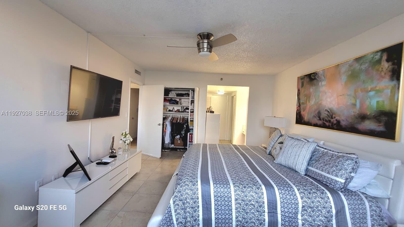 See details 705 2 / 2 1132 sq. ft. $ 2025-12-08 0 Photo