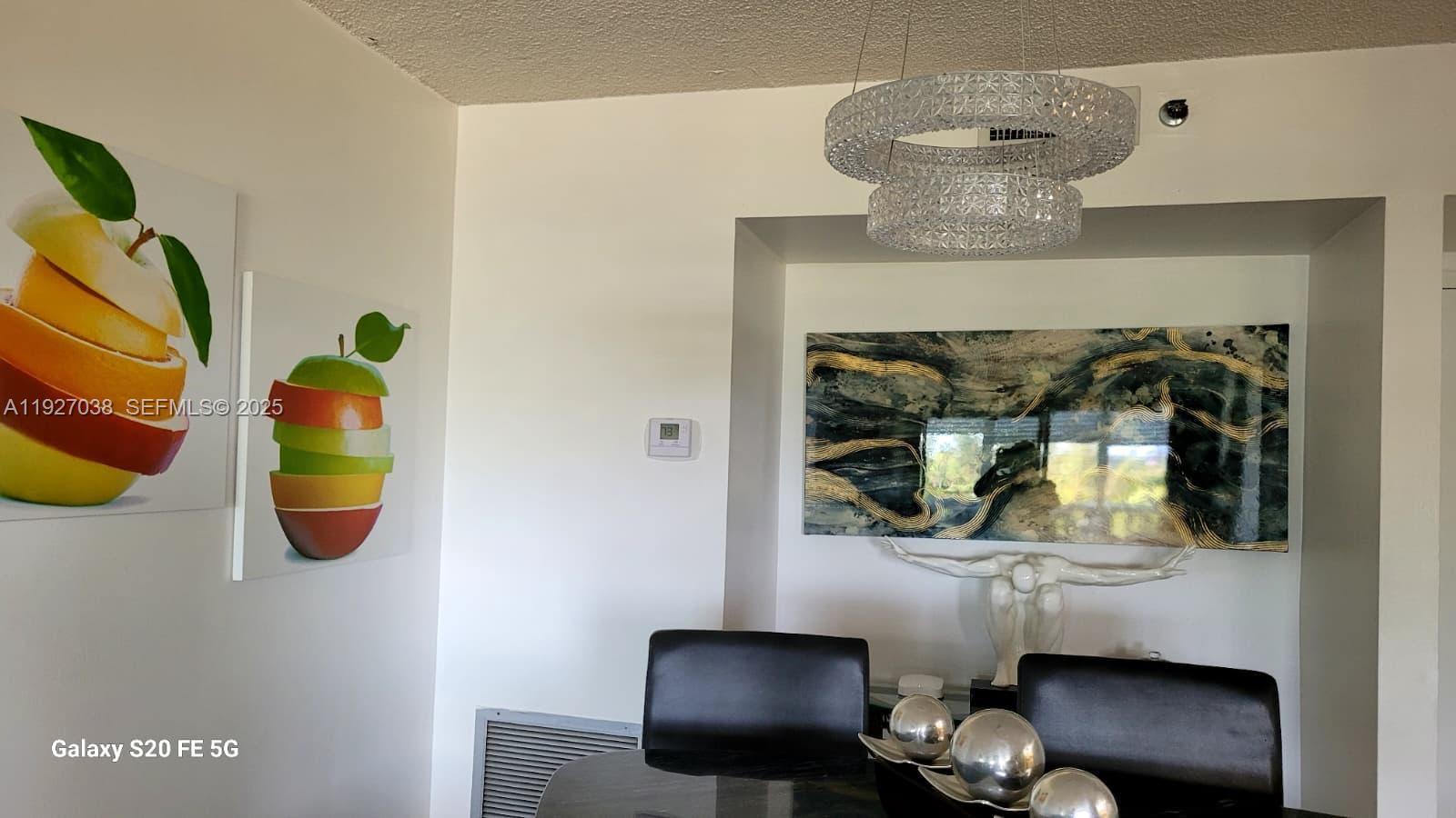 See details 705 2 / 2 1132 sq. ft. $ 2025-12-08 0 Photo