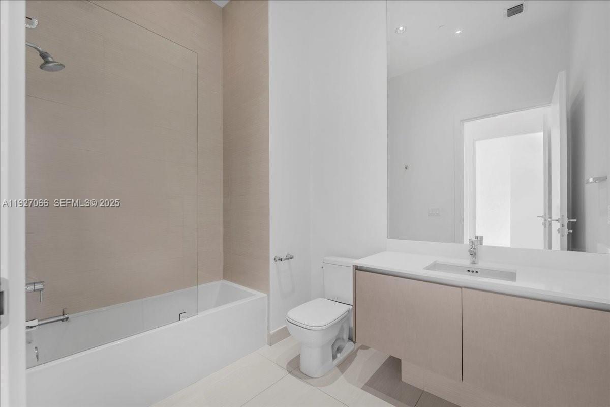 Photo of 3250 188th St #103, Aventura, Florida, 33180 -