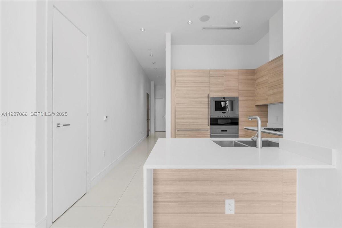 Photo of 3250 188th St #103, Aventura, Florida, 33180 -