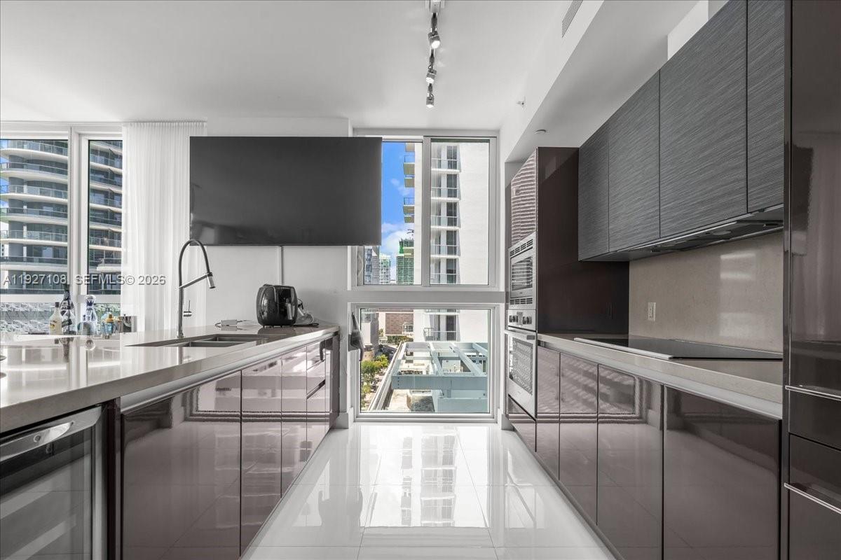 Photo of 1080 Brickell Ave #1509, Miami, Florida, 33131 -