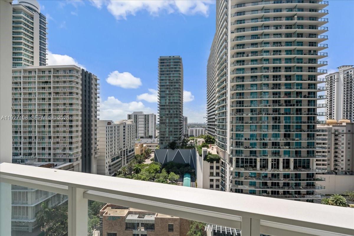 Photo of 1080 Brickell Ave #1509, Miami, Florida, 33131 -